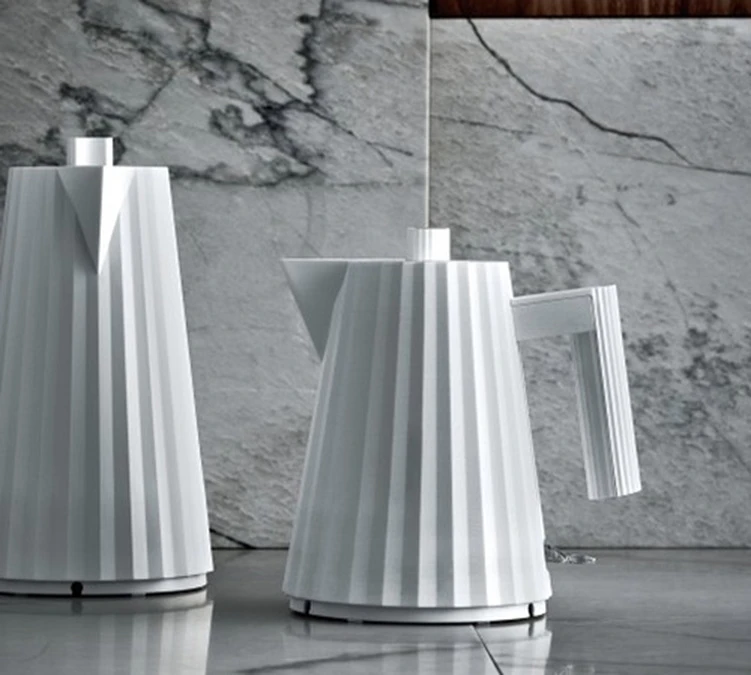 Bouilloire électrique 1L Plissé Blanche - ALESSI 5 Bouilloire électrique 1L Plissé Blanche - ALESSI – Image 3