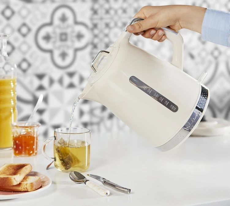 Bouilloire Moulinex BY320A10 Soleil Ivoire 1.7L 11 Bouilloire Moulinex BY320A10 Soleil Ivoire 1.7L – Image 9