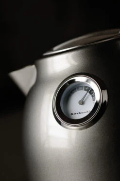 Bouilloire KitchenAid à Température Réglable - Couleur Gris Etain 1,5 L -Meilleur Café Machines Magasin bouilloire gris etain kitchenaid