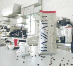 1kg Café En Grain GustoItaliano - BAZZARA -Meilleur Café Machines Magasin cafeengrainbazzaragustoitalianokgillustration 2