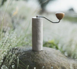 Moulin à Café Manuel COMANDANTE X25 Trailmaster Dune -Meilleur Café Machines Magasin comandante trailmaster 3