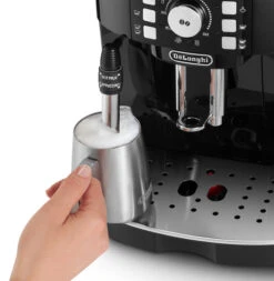 DELONGHI Magnifica 22.127.B Garantie 3 Ans -Meilleur Café Machines Magasin ecam22 127 schiuma