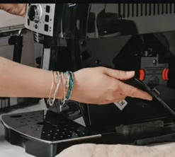 DELONGHI Magnifica ECAM 22.140.B - Garantie 3 Ans -Meilleur Café Machines Magasin entretien delonghi magnifica s