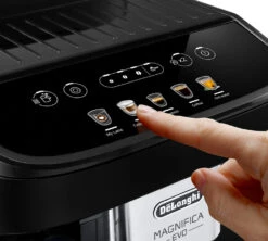 DELONGHI Magnifica EVO FEB 2961.B LatteCrema Garantie 5 Ans 10 DELONGHI Magnifica EVO FEB 2961.B LatteCrema Garantie 5 Ans -Meilleur Café Machines Magasin expresso broyeur feb2961b magnifica evo ambiance