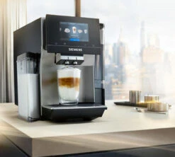 SIEMENS EQ.700 Intégral Noir Inox TQ707R03 Garantie 3 Ans -Meilleur Café Machines Magasin face siemens eq 700 tq707r03