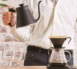 Bouilloire Versante 800 Ml Noir V60 Col De Cygne - HARIO -Meilleur Café Machines Magasin harionoir dripper