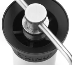 Moulin à Café Manuel KINU M47 Phoenix + Valise De Transport -Meilleur Café Machines Magasin kinu phoenix 3