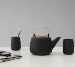 2 Tasses Double Paroi Nicola 150 Ml Noires - VIVA SCANDINAVIA -Meilleur Café Machines Magasin lifestyle nicola large 2