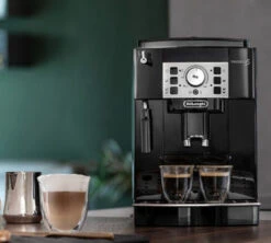 DELONGHI Magnifica ECAM 22.140.B - Garantie 3 Ans -Meilleur Café Machines Magasin magnifica delonghi 22.140.b ambiance