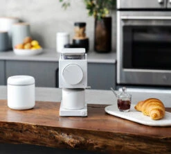 Moulin à Café FELLOW Ode Brew Grinder Gen 2 Blanc -Meilleur Café Machines Magasin ode gen2 blanc 5