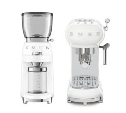 Set Petit-Déjeuner Machine Expresso ECF01WHEU Et Moulin à Café CGF01WHEU Blanc- SMEG