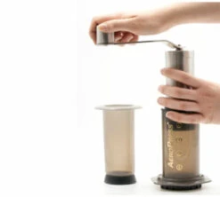 Moulin à Café Manuel RHINO COFFEE GEAR Rhino Compact -Meilleur Café Machines Magasin rhino compact 3