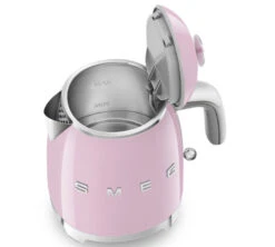 Mini Bouilloire Rose KLF05PKEU 0,8 L - SMEG + Offre Cadeau -Meilleur Café Machines Magasin smeg minib rose4