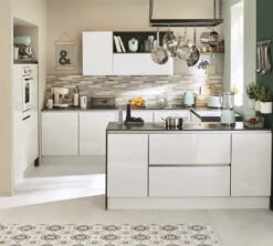 Bouilloire KLF04PGEU Température Réglable Noir 1,7 L + Offre Cadeau - SMEG -Meilleur Café Machines Magasin vert d4eau smeg 1